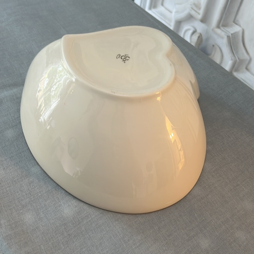 Vintage LENOX China Ivory with Gold Rimmed Heart Shaped Dish - Picture 5 of 9